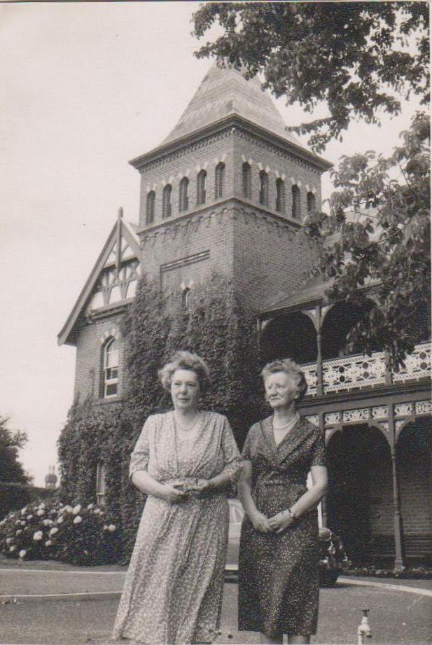 BEATRICE-CHILVERS-PHOTOS-004.JPEG