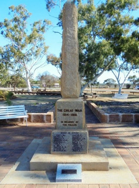 MECKERING_WAR_MEMORIAL-46466-60777..JPEG