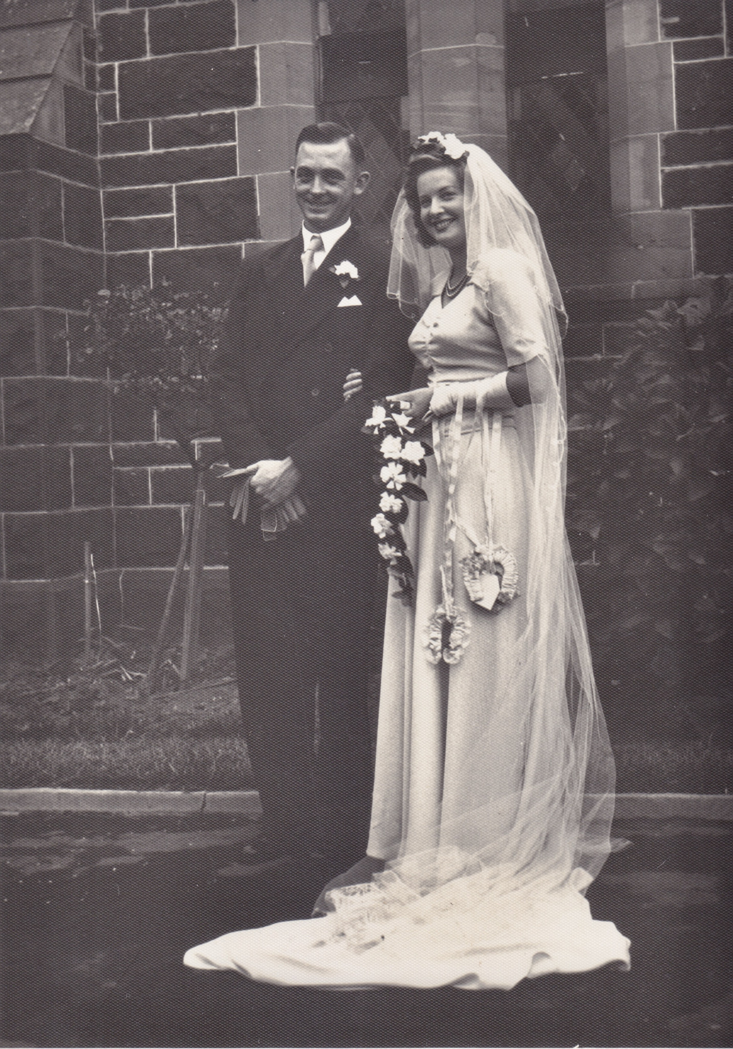 EMILY-WITH-GRAN-DAUGHTER-HELEN-HOUGHTON.JPEG