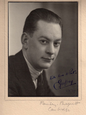 Geoffrey-Gray-Innes-1.jpeg